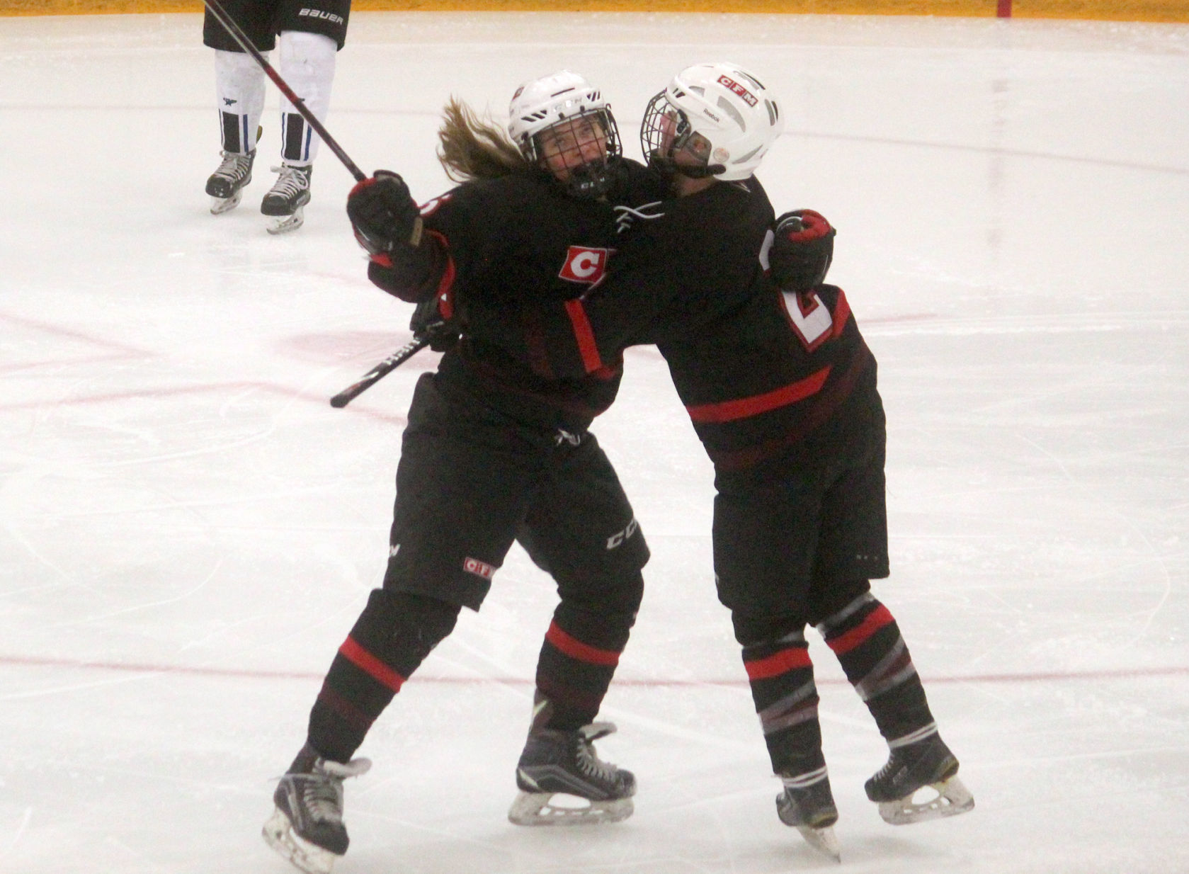 Chi-Hi/Menomonie girls hockey at Eau Claire Area 12-13-18